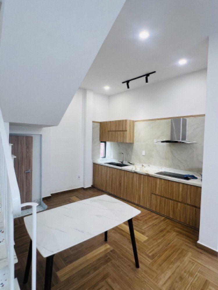 Bán nhà hẻm 42 Mai Văn Ngọc, Phú Nhuận - ảnh 1