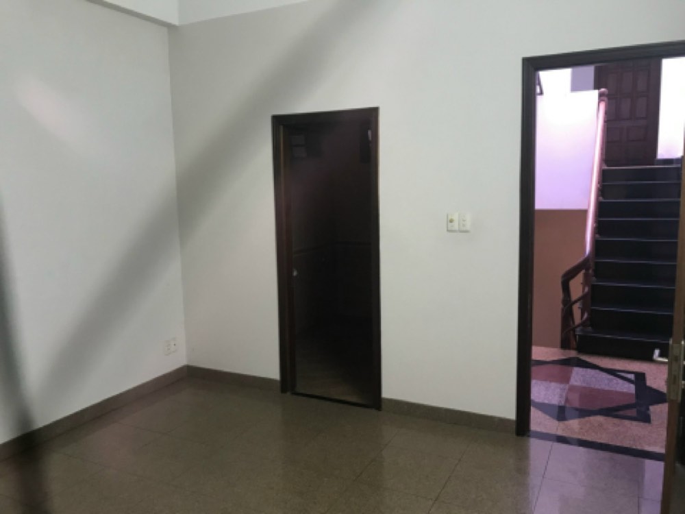 Bán nhà hẻm 285 Cách Mạng Tháng Tám, Quận 10 - ảnh chính
