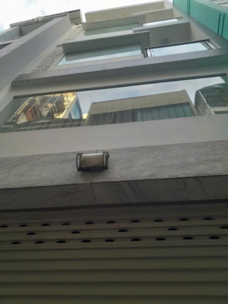 Bán nhà hẻm 142 Nhật Tảo, Quận 10 - ảnh 1
