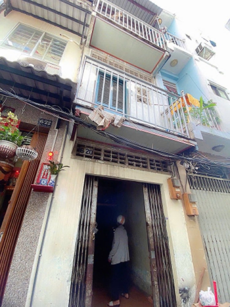 Bán nhà hẻm 6 Đề Thám, Quận 1 - ảnh 1