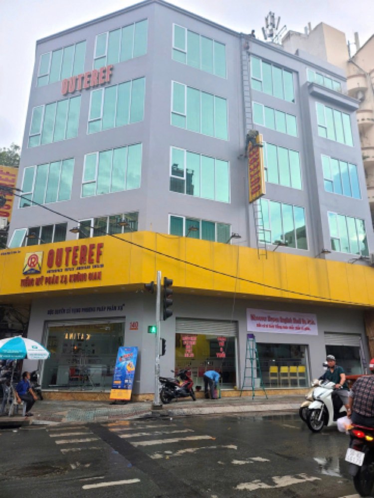 Bán nhà mặt tiền 140 Trần Quang Khải, Quận 1 - ảnh 1