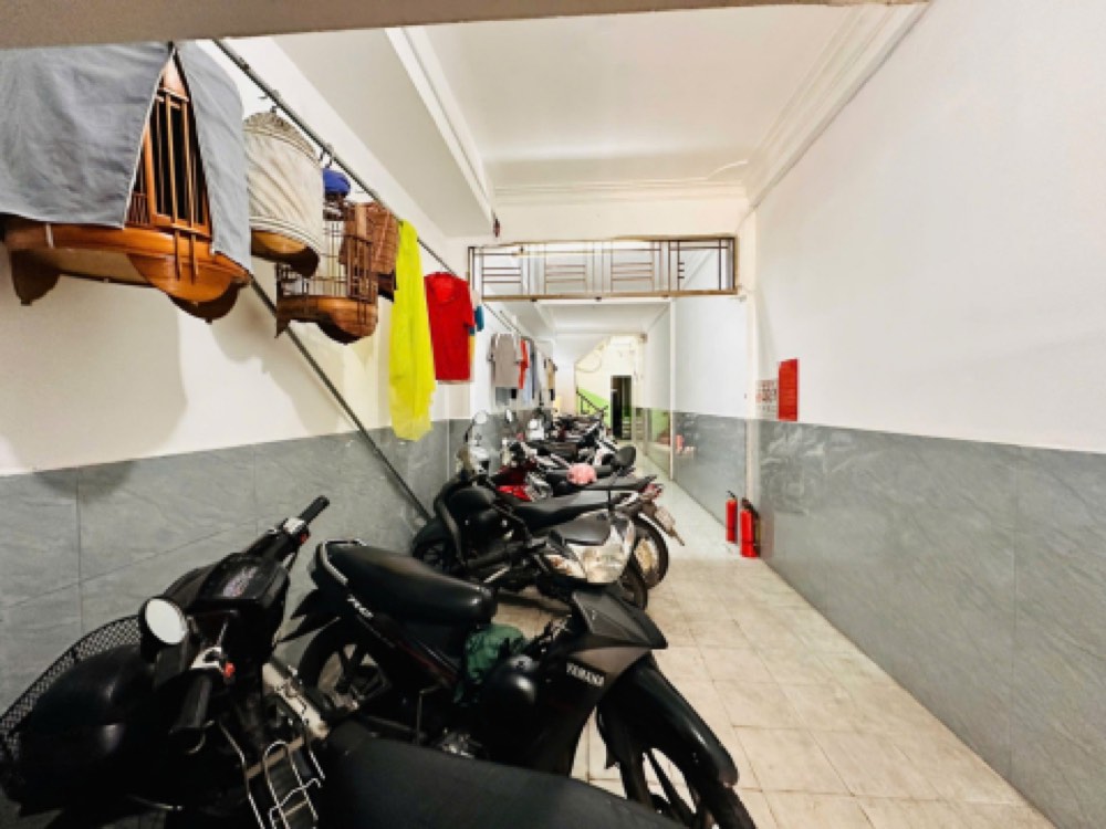 Bán nhà mặt tiền Thích Quảng Đức, Phú Nhuận - ảnh 1