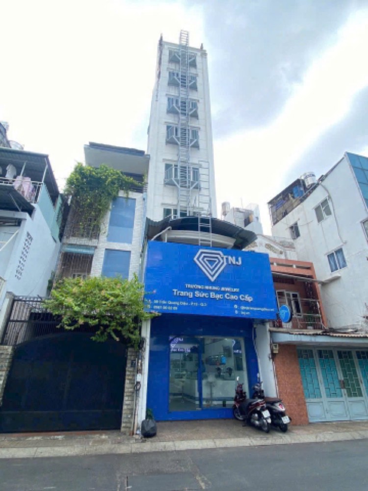 Bán nhà mặt tiền Trần Quang Diệu, Quận 3 - ảnh 1