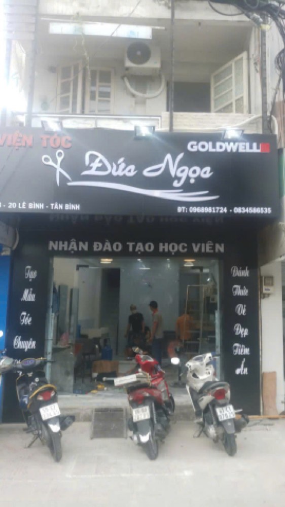 Bán nhà mặt tiền Lê Bình, Tân Bình