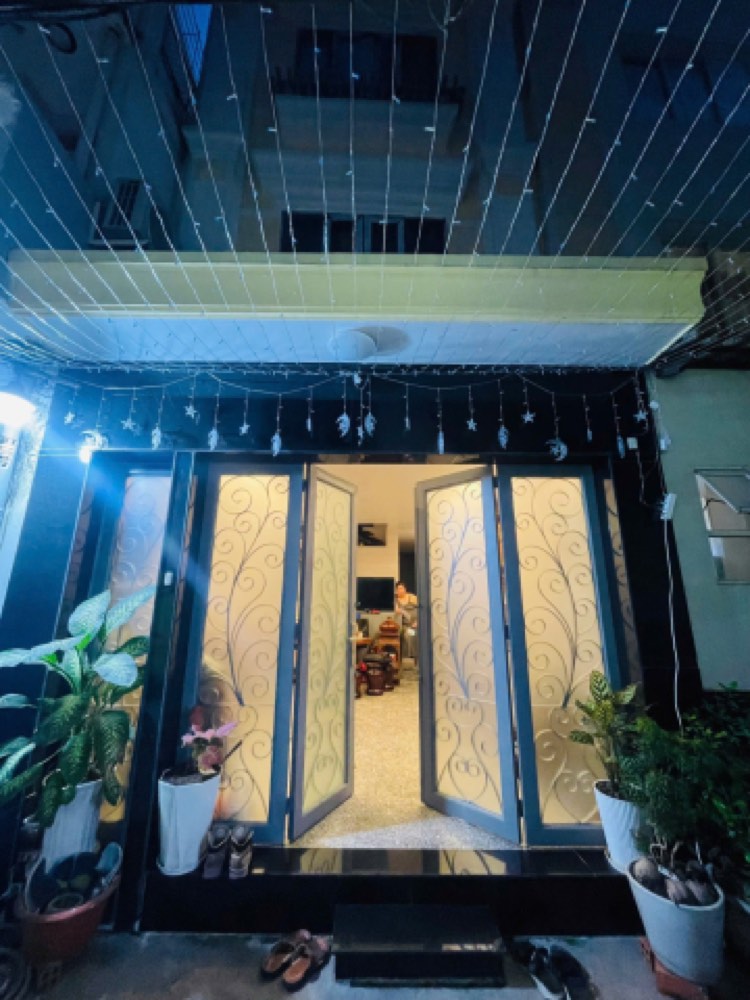 Bán nhà hẻm 18b Nguyễn Thị Minh Khai, Quận 1 - ảnh 1