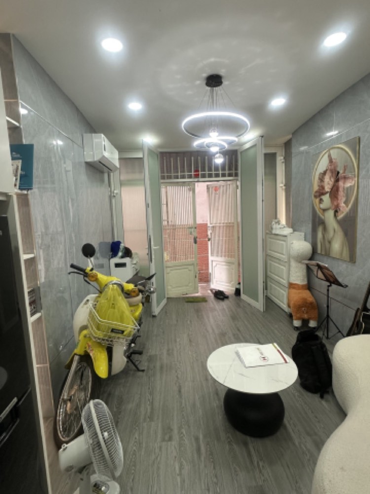 Bán nhà hẻm 174 Lý Chính Thắng, Quận 3 - ảnh 1