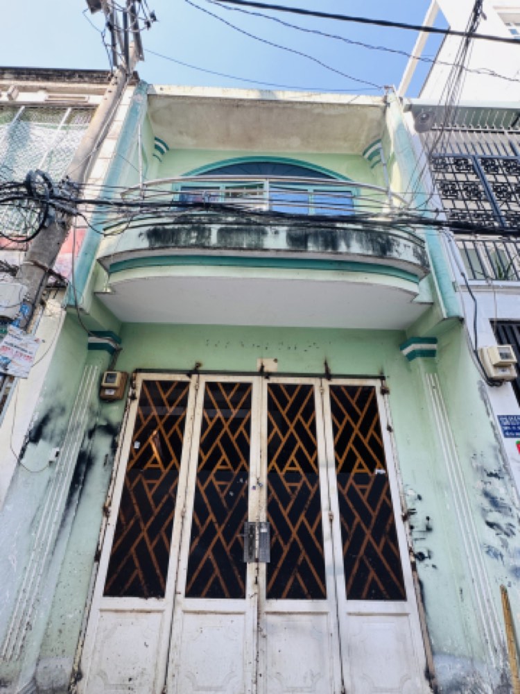 Bán nhà hẻm 1036 Cách Mạng Tháng Tám, Tân Bình