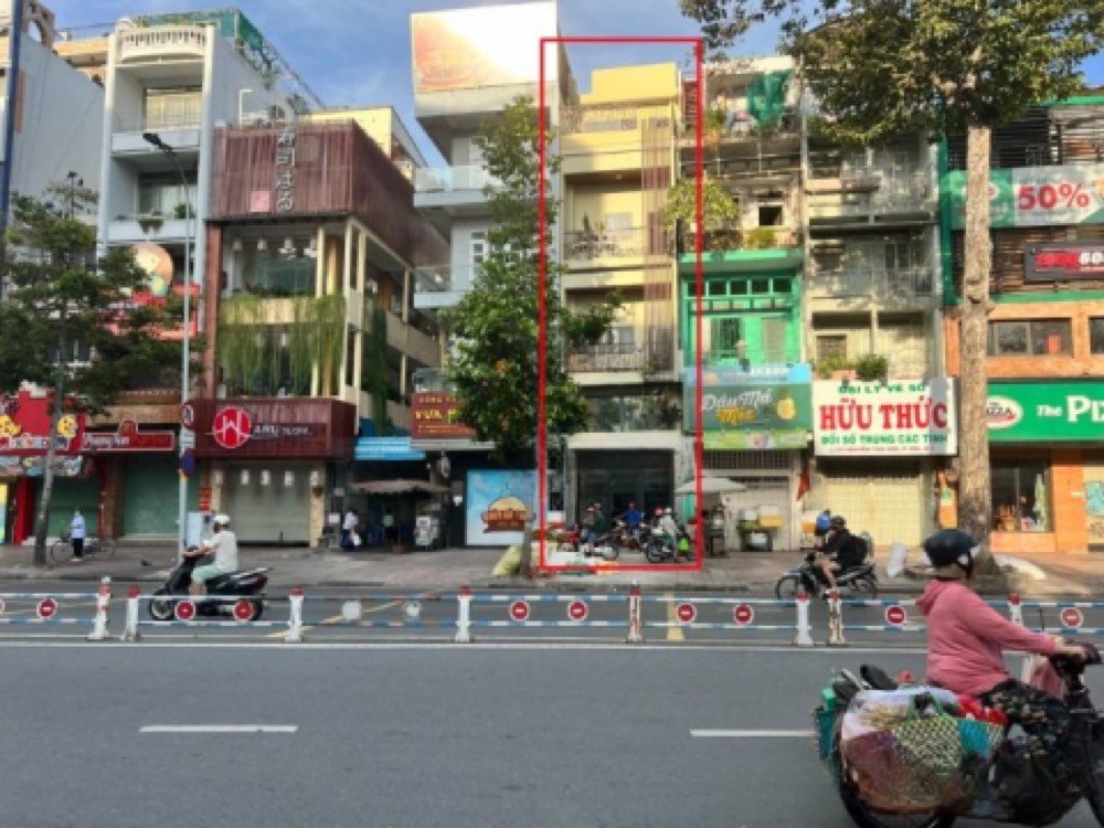 Bán nhà mặt tiền 99 Nguyễn Thái Học, Quận 1 - ảnh 1