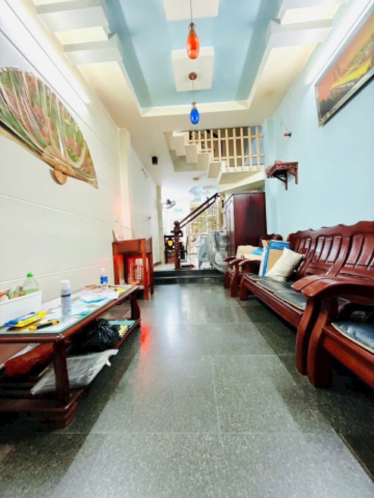 Bán nhà hẻm 571 Cách Mạng Tháng Tám, Quận 10 - ảnh 1