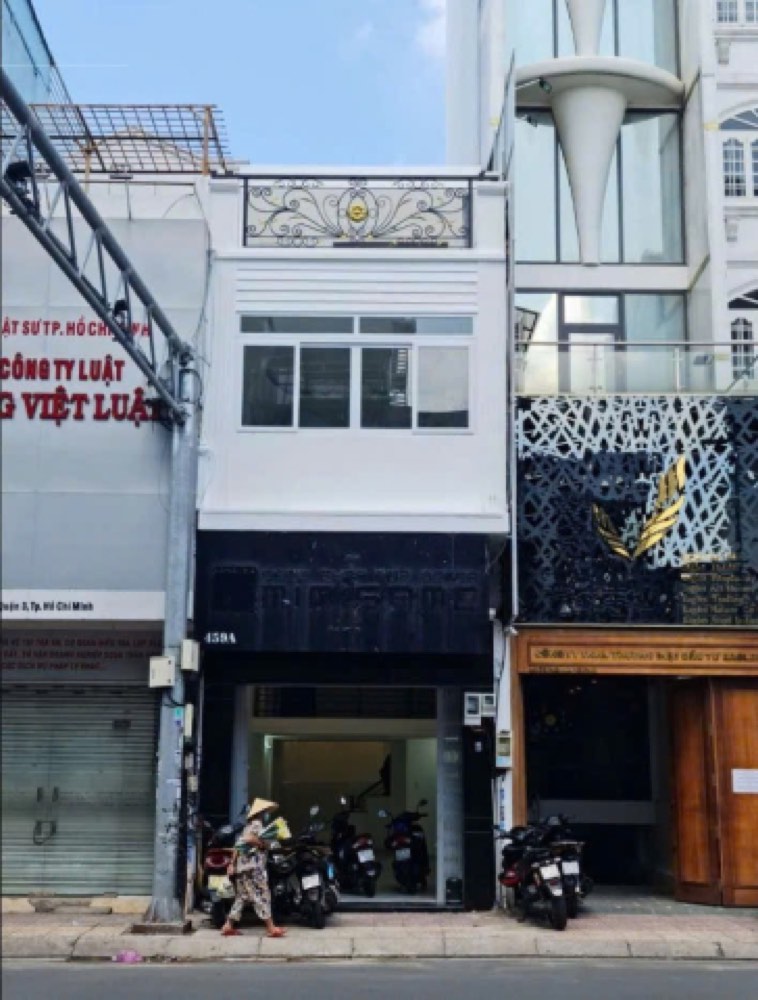 Bán nhà mặt tiền Hai Bà Trưng, Quận 3 - ảnh 1