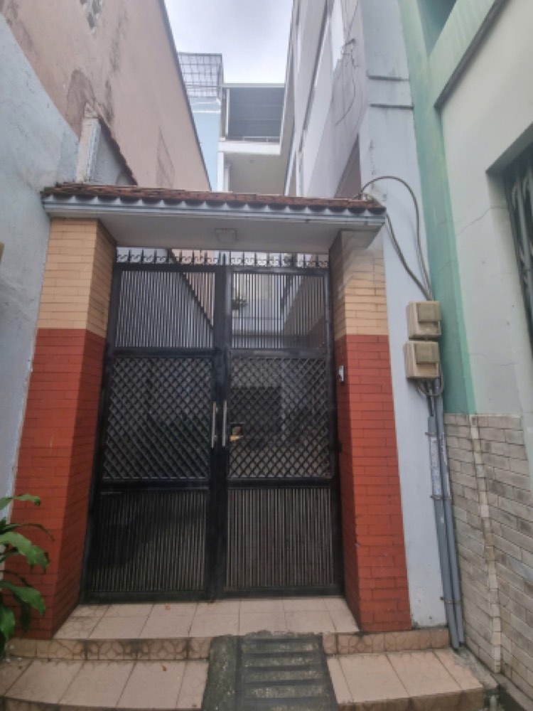 Bán nhà hẻm 61 Lưu Nhân Chú, Tân Bình - ảnh 1