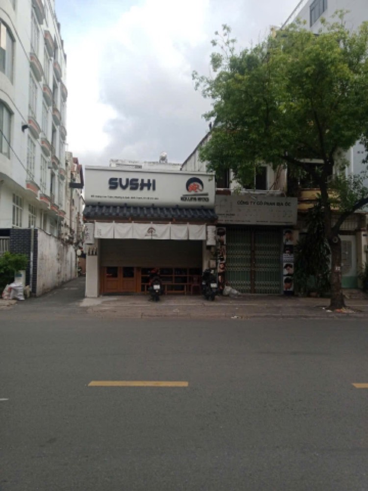 Bán nhà mặt tiền 111-113 Hoàng Hoa Thám, Bình Thạnh - ảnh 1