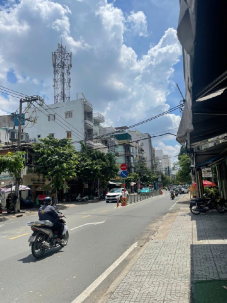 Bán nhà mặt tiền Xuân Diệu, Tân Bình - ảnh chính