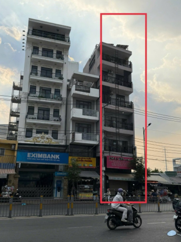 Bán nhà mặt tiền Nguyễn Xí, Bình Thạnh
