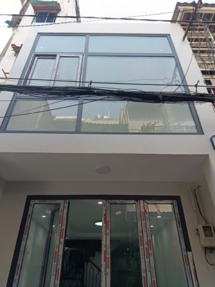 Bán nhà hẻm 24 Nguyễn Văn Cừ, Quận 1