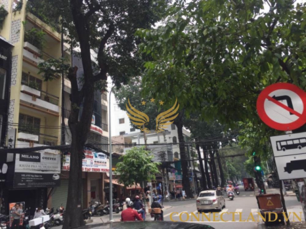 Bán nhà mặt tiền Mạc Đĩnh Chi, Quận 1 - ảnh 1