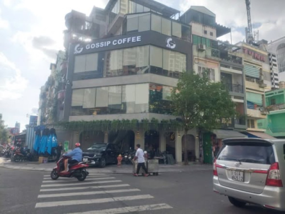 Bán nhà mặt tiền Cô Giang, Quận 1 - ảnh 1