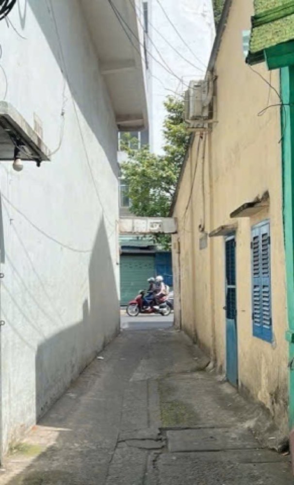Bán nhà hẻm 204 Trần Phú, Quận 5 - ảnh chính