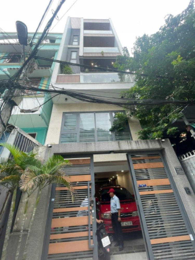 Bán nhà hẻm 377 Nguyễn Tri Phương, Quận 10 - ảnh 1