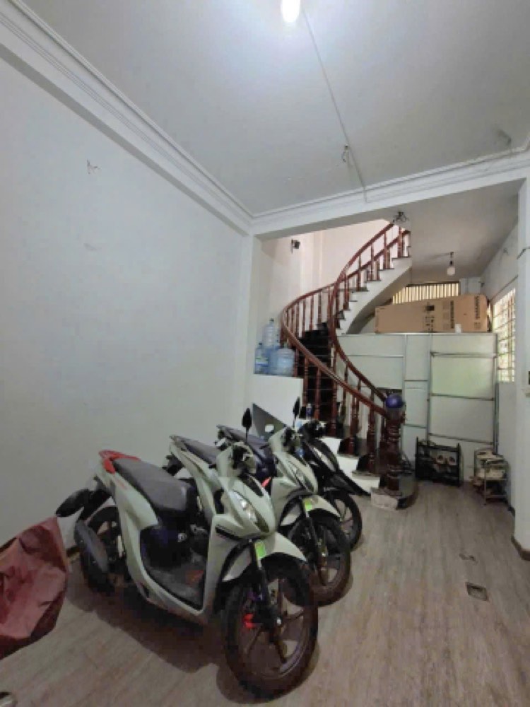 Bán nhà mặt tiền Bạch Đằng, Bình Thạnh