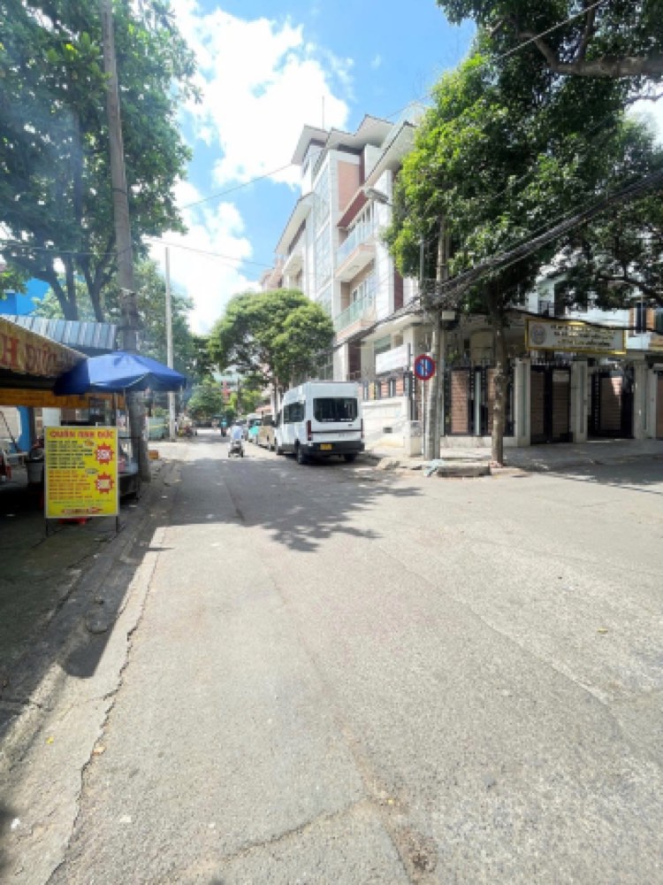 Bán nhà mặt tiền Trường Sơn, Quận 10 - ảnh chính