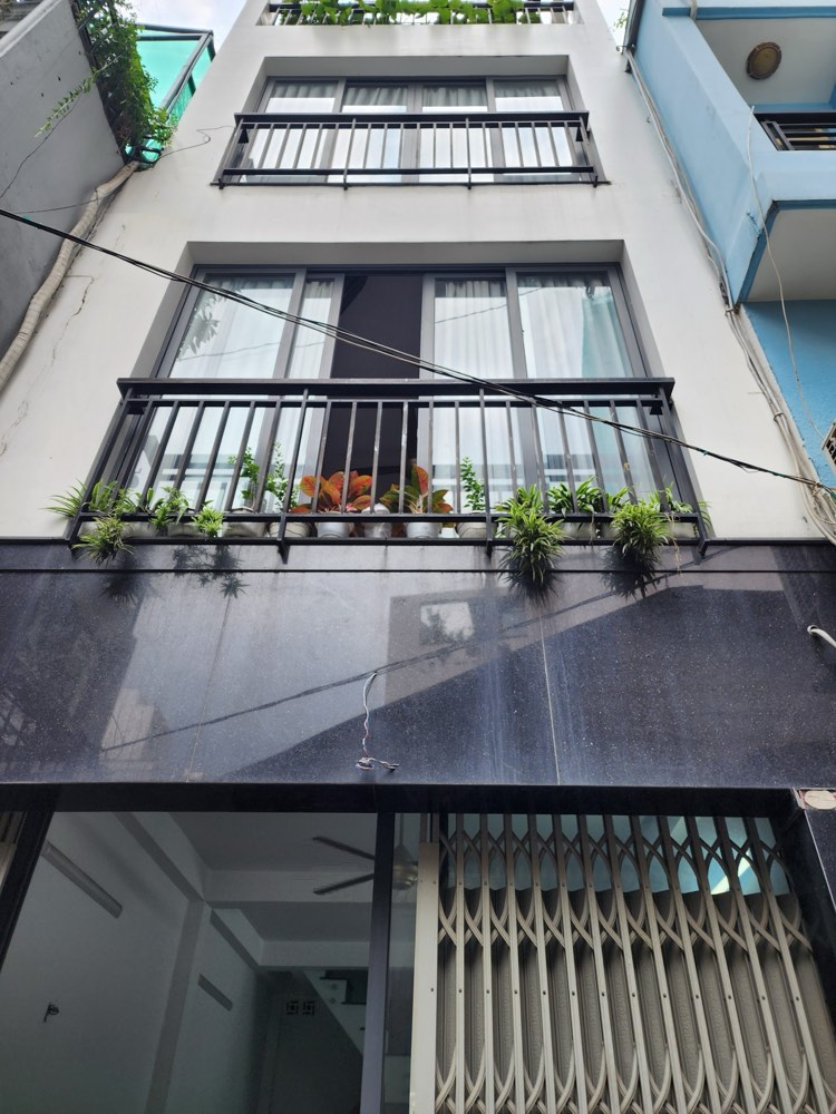 Bán nhà hẻm 69 Đề Thám, Quận 1