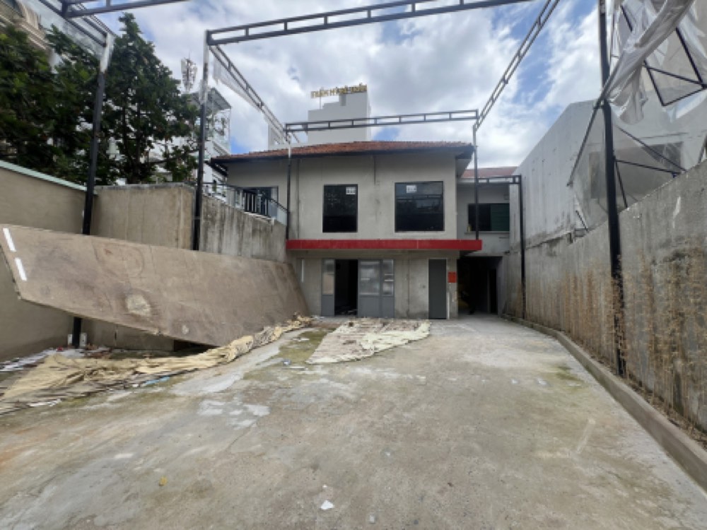 Bán nhà mặt tiền 306 Nguyễn Thị Minh Khai, Quận 3 - ảnh 1