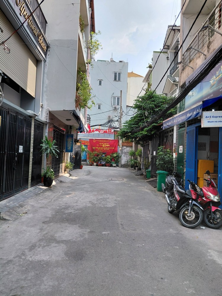 Bán nhà hẻm đường Cộng Hòa, Tân Bình