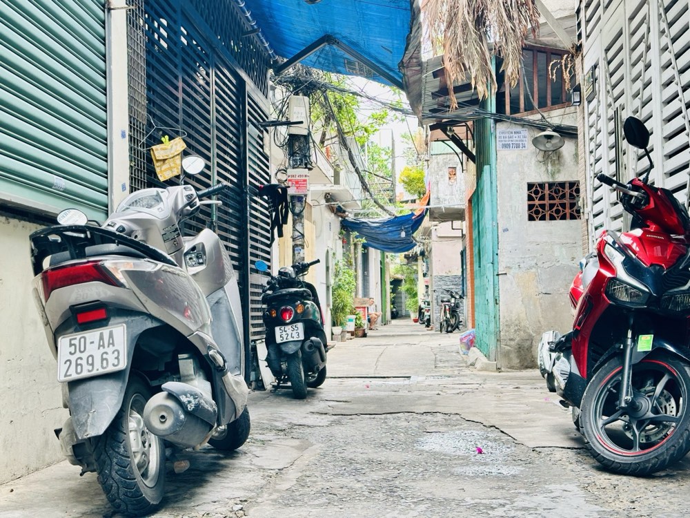 Bán nhà hẻm 41 Trần Khắc Chân, Quận 1