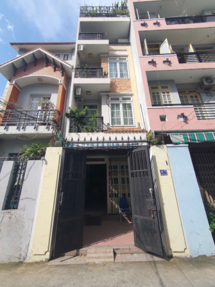 Bán nhà hẻm 156 Tô Hiến Thành, Quận 10