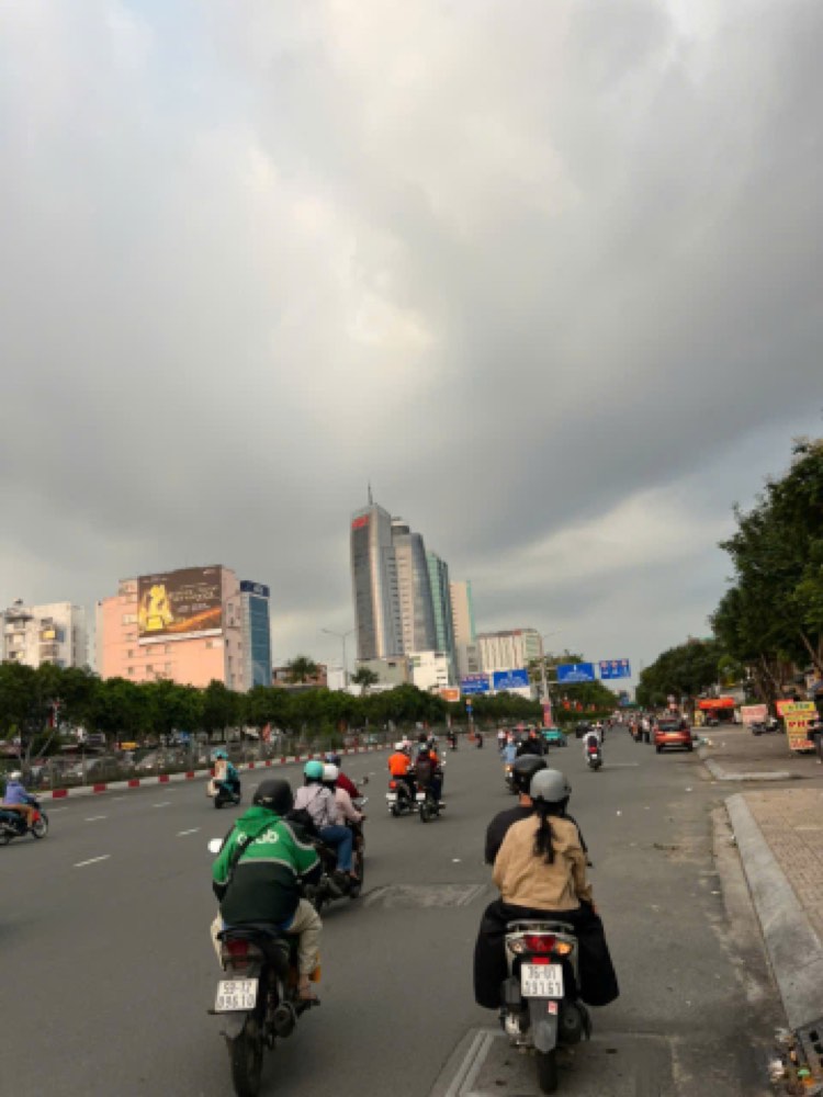 Bán nhà hẻm 125 Nguyễn Cửu Vân, Bình Thạnh - ảnh 1