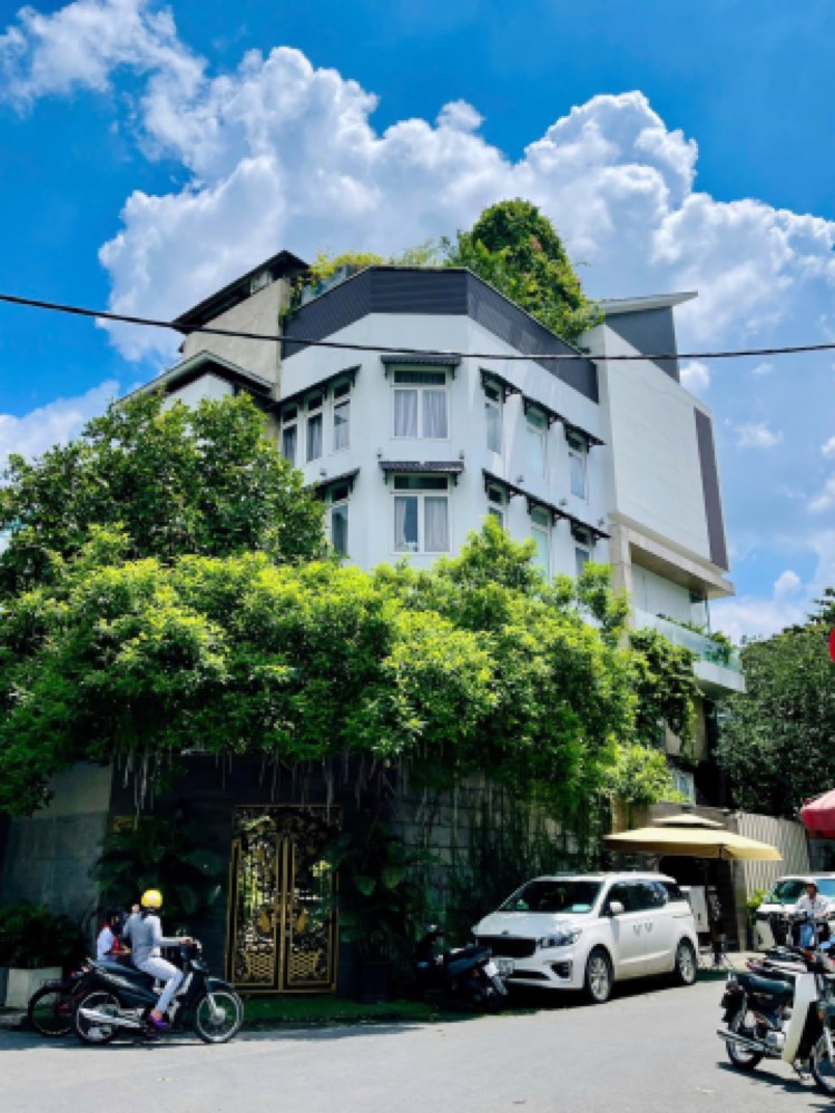 Bán nhà mặt tiền Hương Giang, Quận 10 - ảnh 1