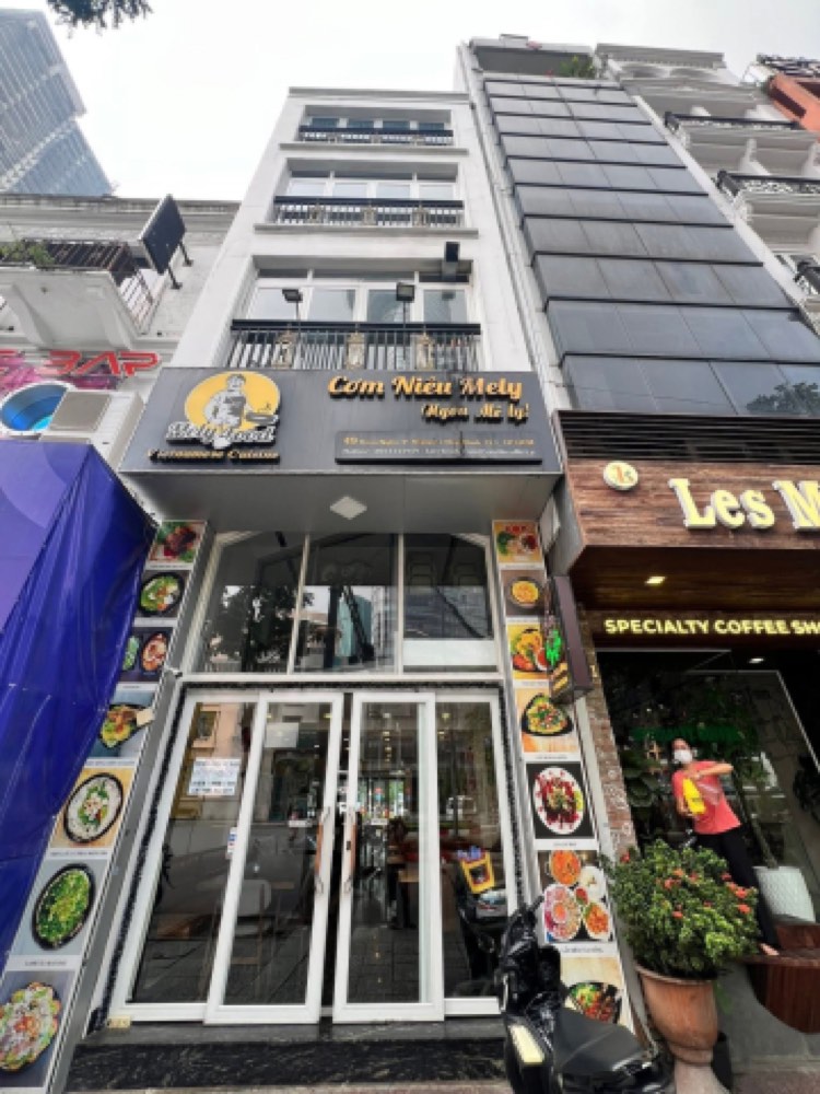 Bán nhà mặt tiền 61 Hàm Nghi, Quận 1