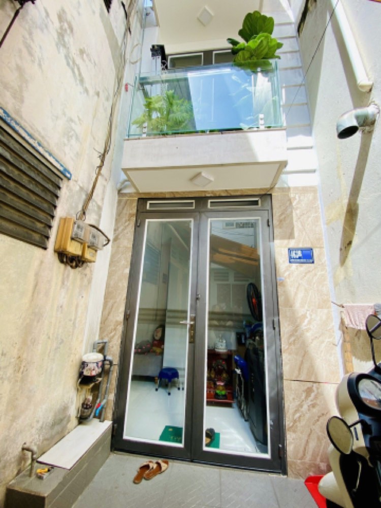 Bán nhà hẻm 463b Cách Mạng Tháng Tám, Quận 10 - ảnh 1
