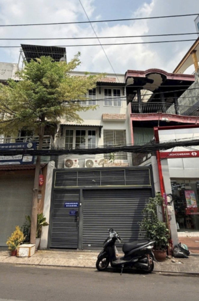 Bán nhà mặt tiền Yên Thế, Tân Bình