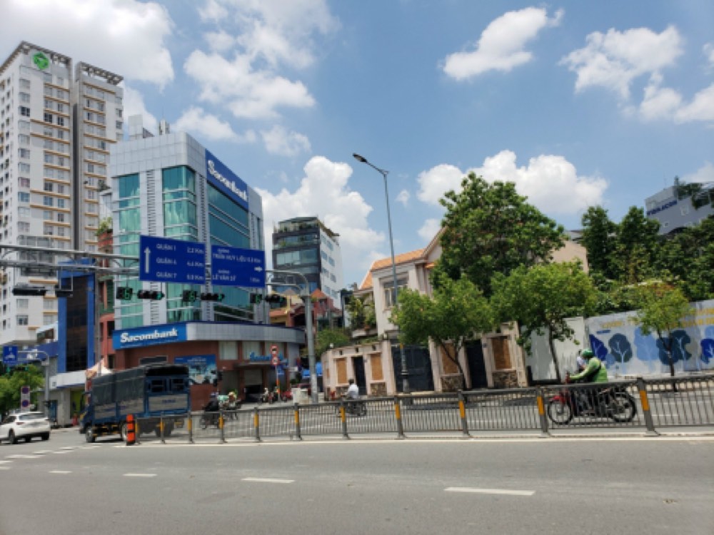 Bán nhà mặt tiền 79-81 Nguyễn Văn Trỗi, Phú Nhuận - ảnh 1