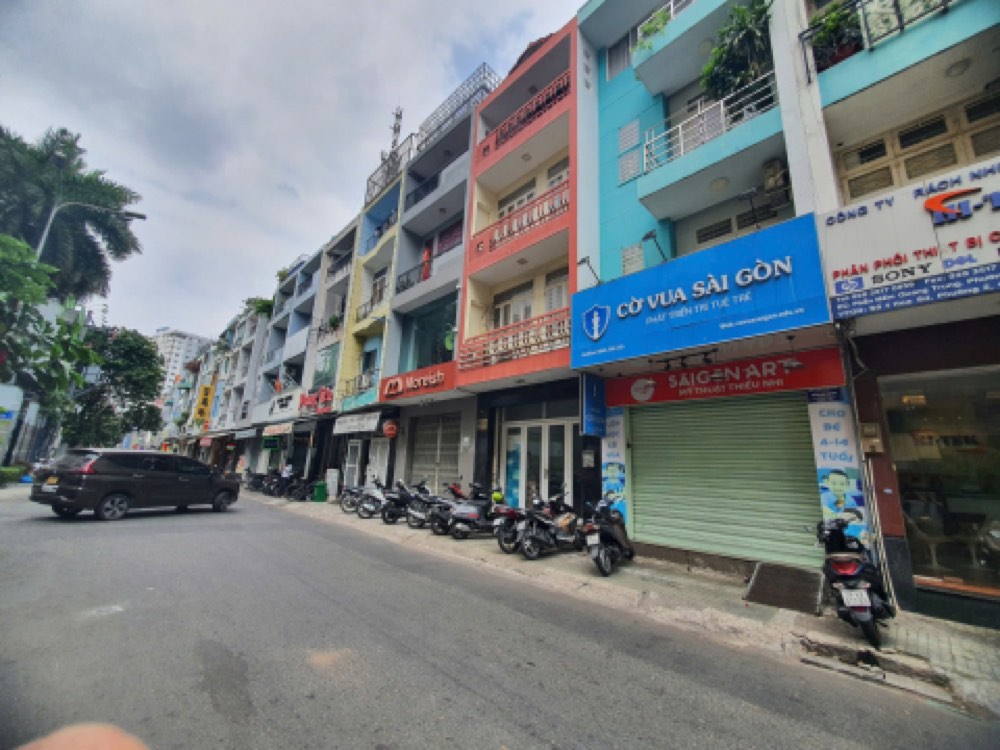 Bán nhà mặt tiền Hoa Sứ, Phú Nhuận
