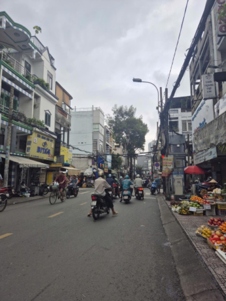 Bán nhà mặt tiền Ngô Quyền, Quận 10 - ảnh 1