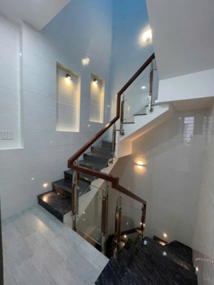 Bán nhà hẻm 86 Trường Chinh, Tân Bình