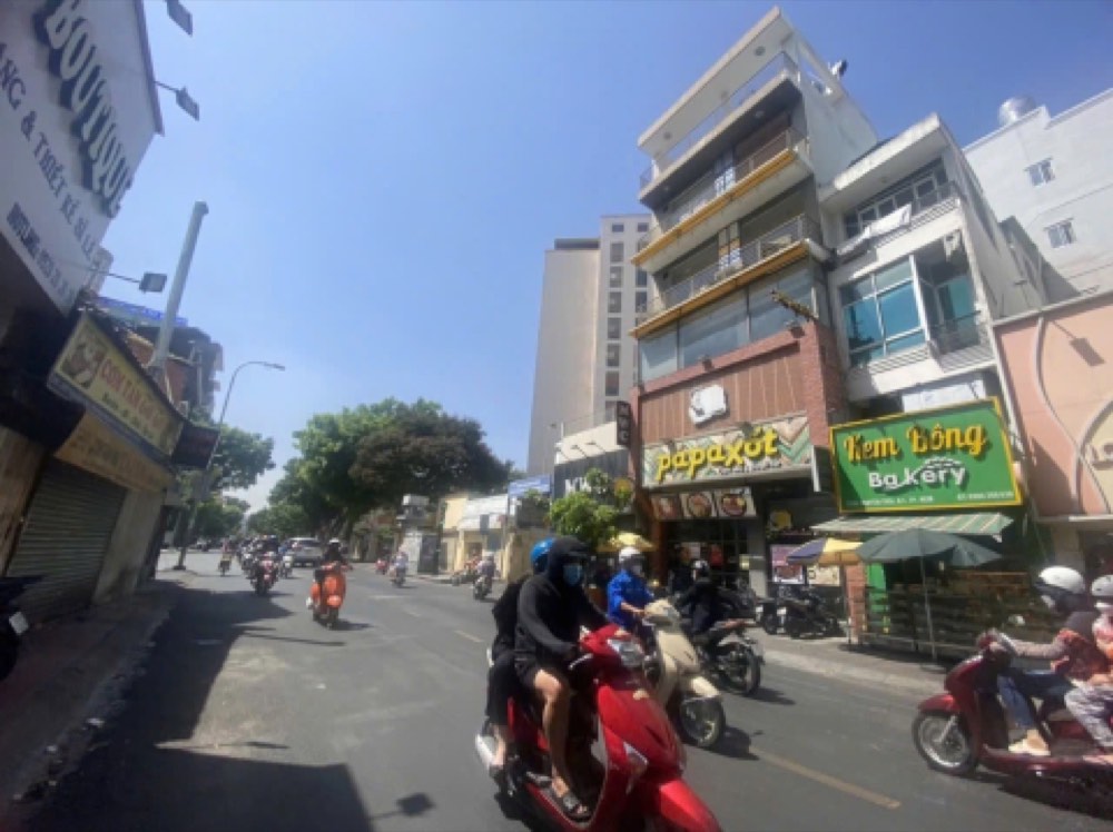 Bán nhà 214/2A+214/2C Nguyễn Trãi, Quận 1 - ảnh 1