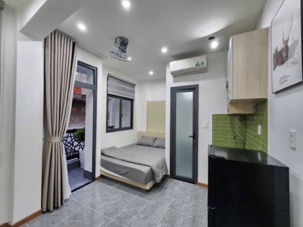 Bán nhà hẻm 240 Lê Thánh Tôn, Quận 1 - ảnh chính