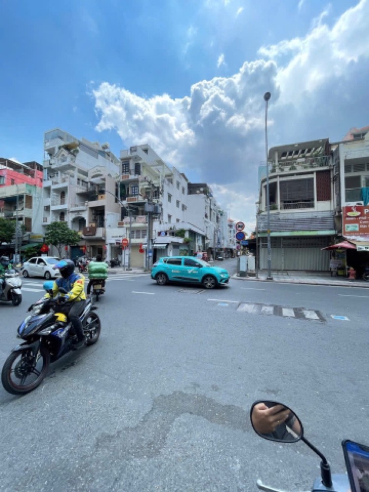 Bán nhà hẻm 611 Điện Biên Phủ, Quận 3 - ảnh 1