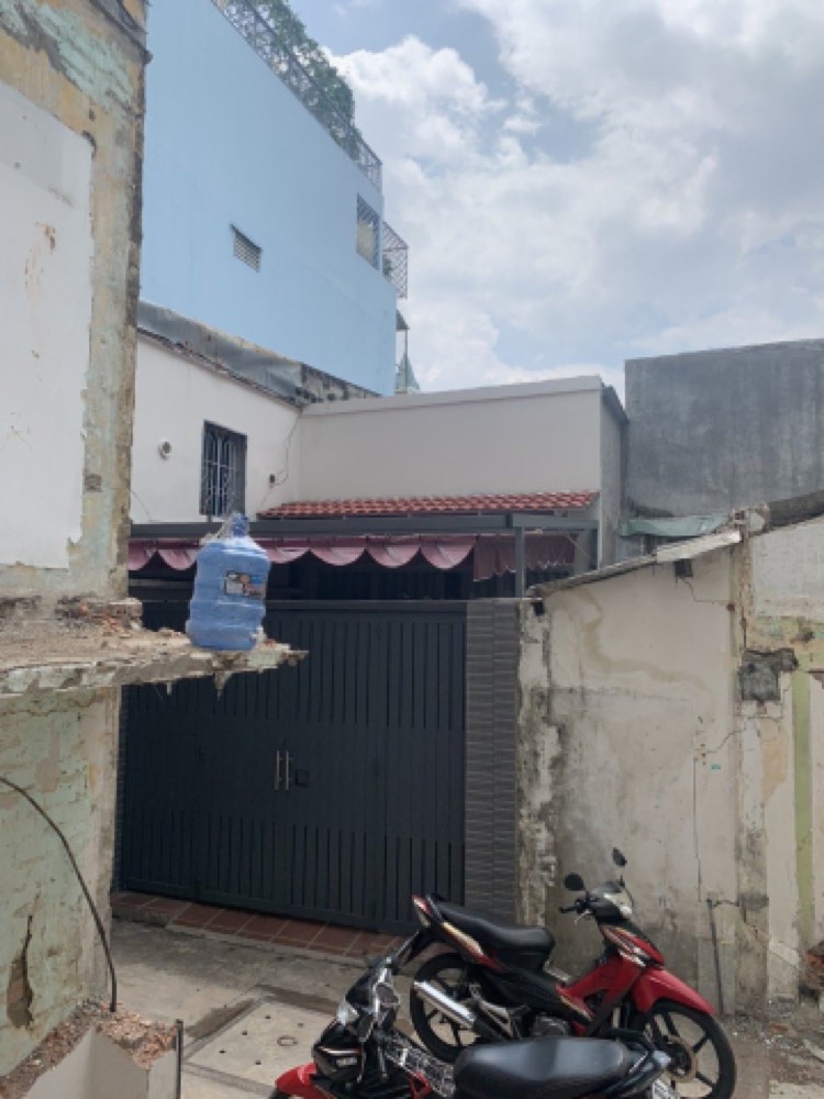 Bán nhà hẻm 50 Thành Thái, Quận 10 - ảnh 1