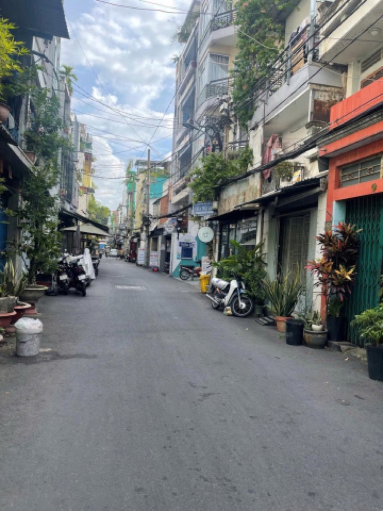Bán nhà hẻm 16 Nguyễn Thiện Thuật, Quận 3 - ảnh 1