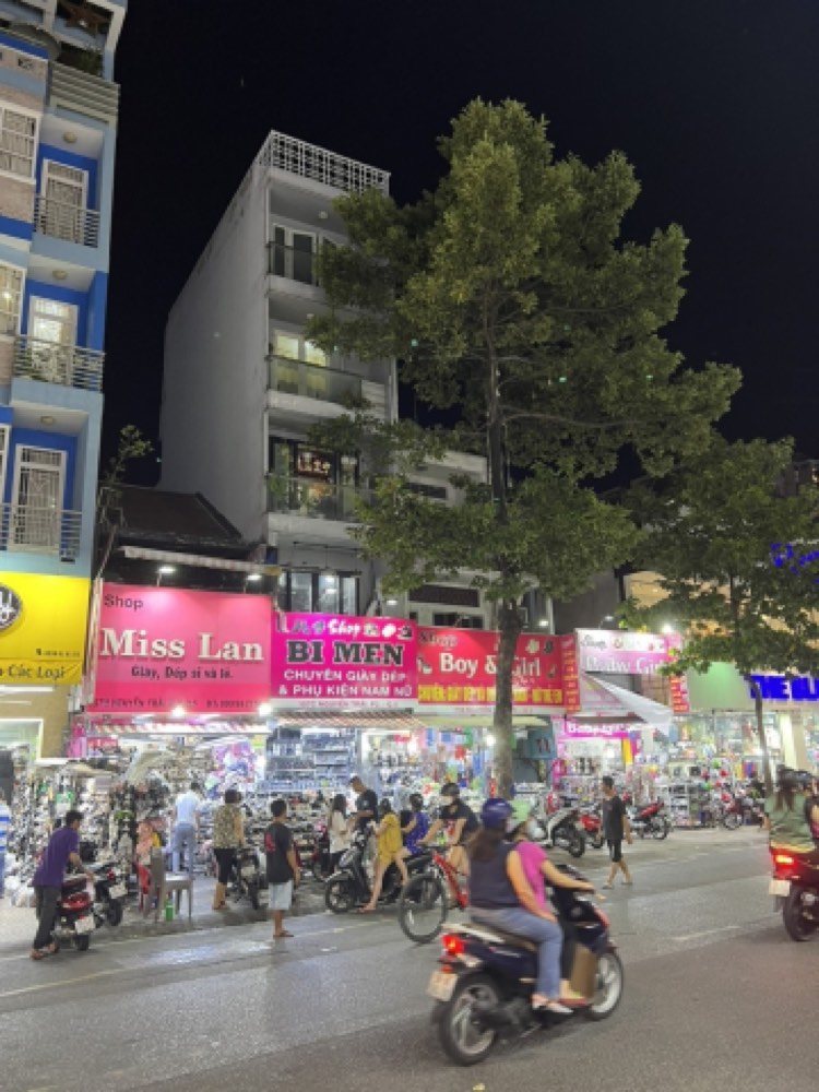 Bán nhà mặt tiền 157C-159 Nguyễn Trãi, Quận 5 - ảnh chính