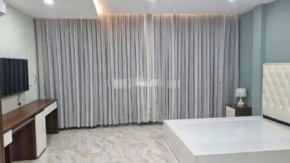 Bán nhà mặt tiền Đồng Nai, Quận 10