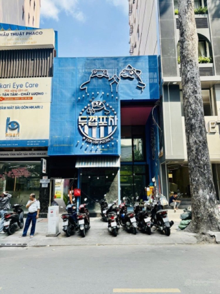 Bán nhà mặt tiền 19 Bùi Thị Xuân, Quận 1 - ảnh 1