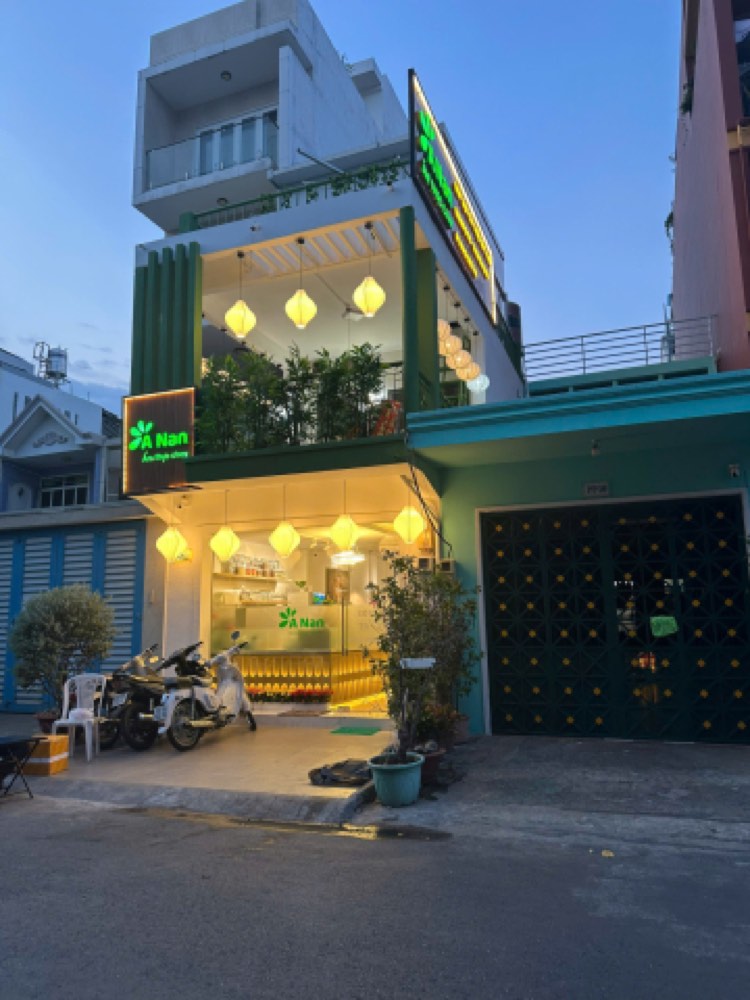 Bán nhà mặt tiền Ba Vì, Quận 10 - ảnh 1