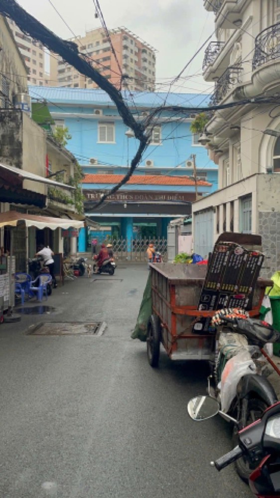 Bán nhà hẻm 413 Lê Văn Sỹ, Quận 3 - ảnh 1