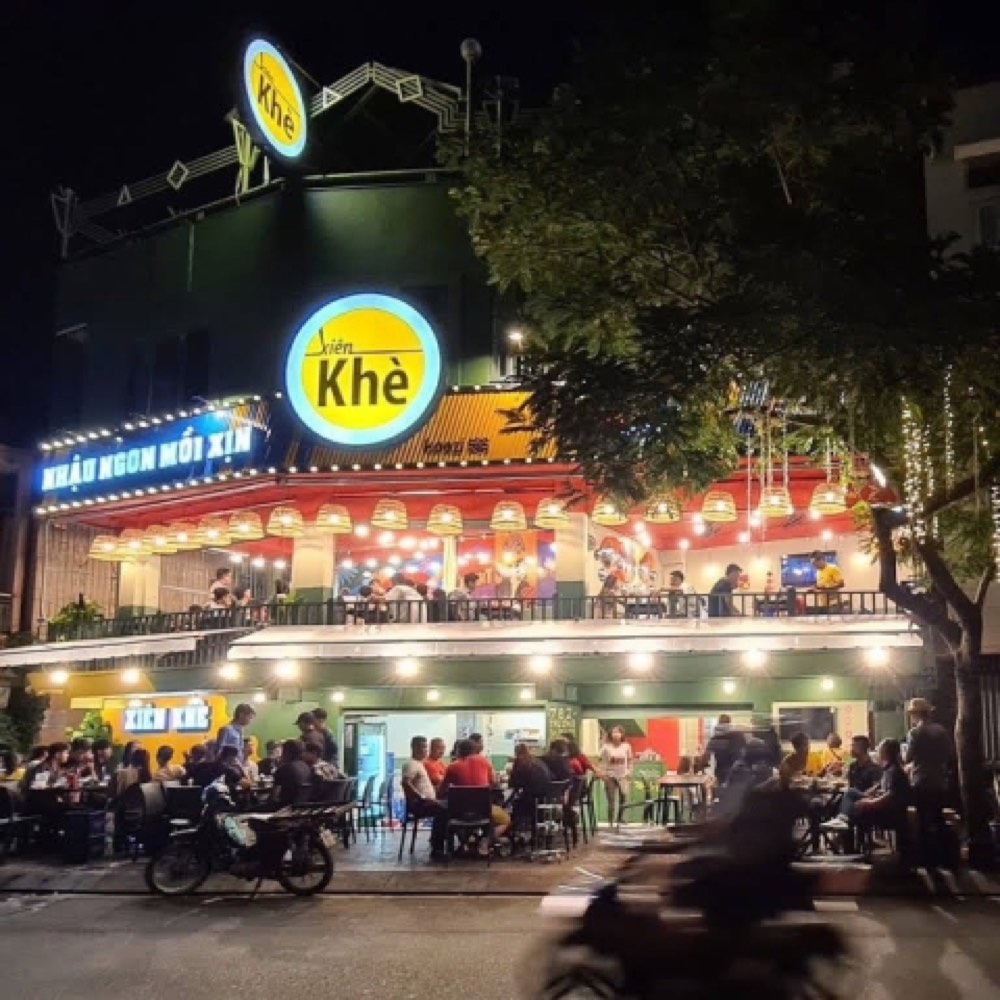 Bán nhà mặt tiền Trần Khắc Chân, Quận 1 - ảnh 1